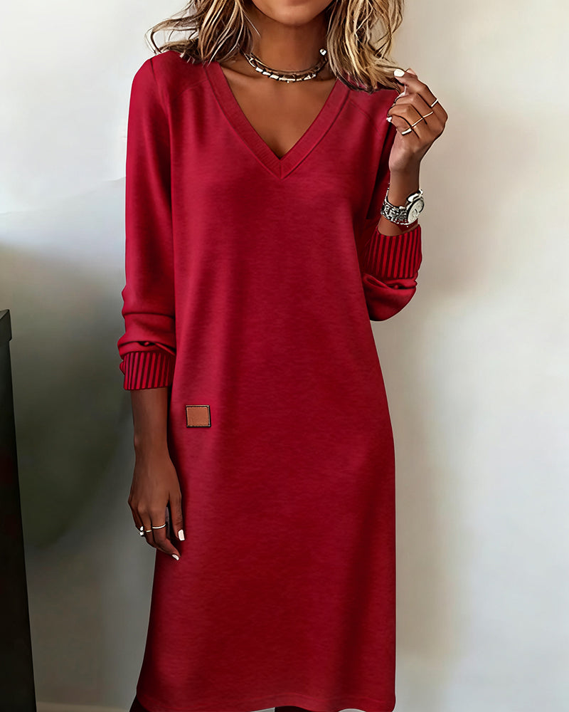 Galenique Relaxed V Neck Sweater Dress