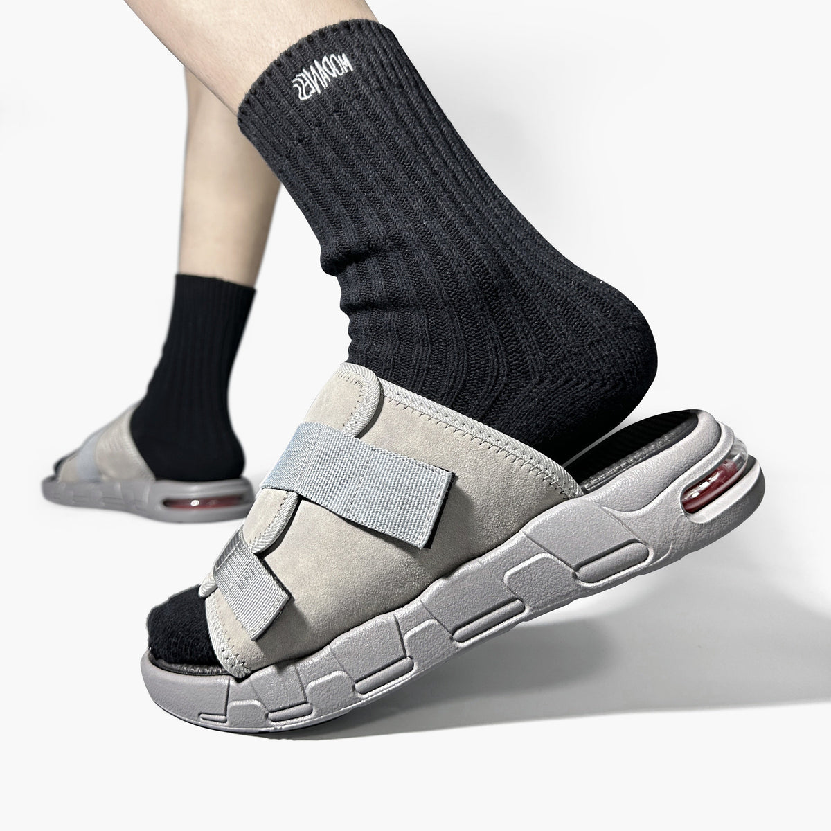Aldric Slide