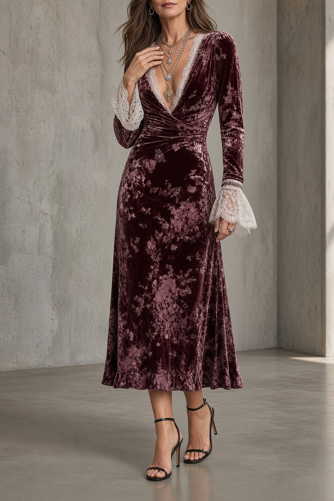 Mia Velvet Dress